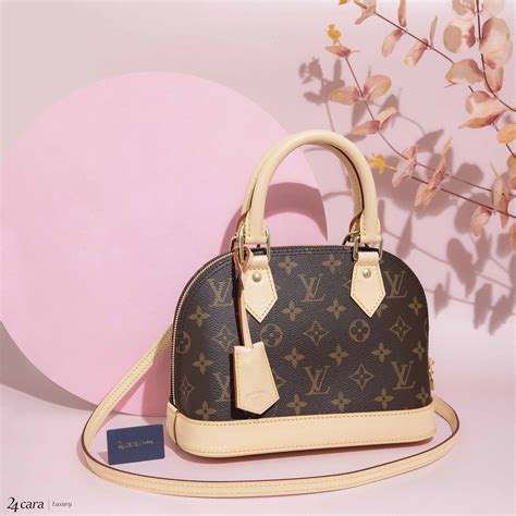 louis vuitton sac beige|louis vuitton alma bb bag.